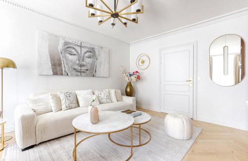 14th Arrondissement Apartment | Stunning 2 bedroom at Montparnasse