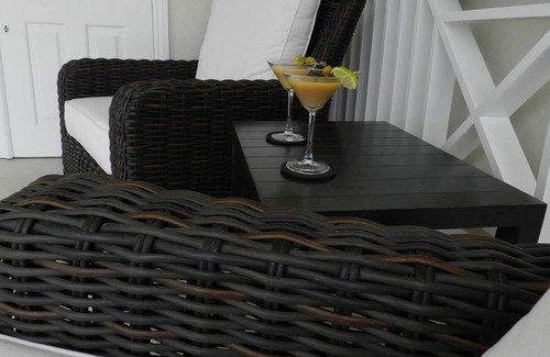 Rose Hill Villa | Stunning 2 Bedroom villa with Plunge Pool and Sea view
