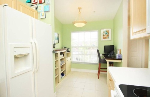 Naples Condo | Stunning 2-Bedroom Condo with Golf Course Views at 2925 Cypress Trace Cir #201!