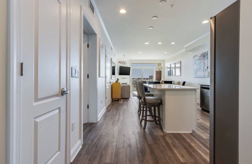 Dewey Beach Condo | Stunning 2 bedroom with pool