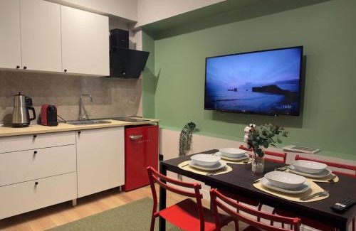 Galata Apartment | Stunning 2BR 2Bath near Metro - YM 1