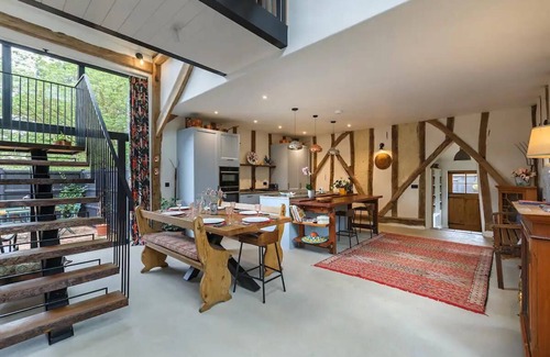Forncett House | Stunning 3-Bed Barn in Norfolk