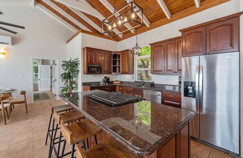 Estate Saunders Gut Villa | Stunning 3-bed/bath Villa with AC, WiFi, & Solar perched above lovely Coral Bay