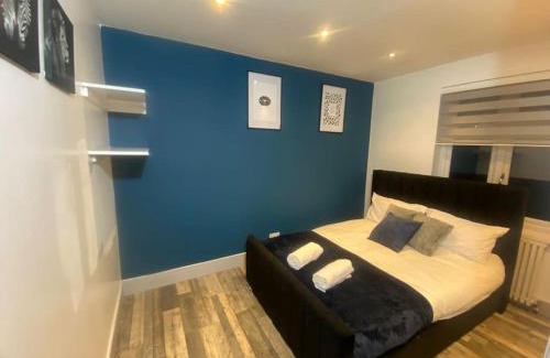 Bishop's Stortford House | Stunning 3 Bed Hidden Gem Near Stansted