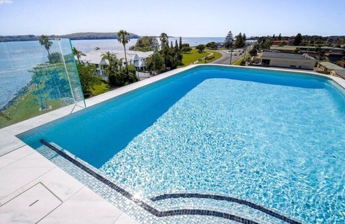 Batemans Bay Apartment | Stunning 3-Bed Unit with Bayside Views