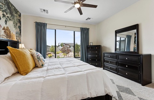 Granville House | Stunning 3 Bed, 2 Bath Home
