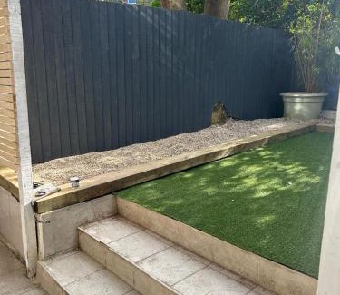 Addison Apartment | Stunning 3-bedroom, 2-bathroom, Garden & Hot Tub, West Kensington