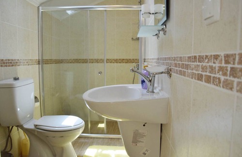 Hisaronu Apartment | Stunning 3 Bedroom 3 Bathroom Apartment With Private Roof Terrace & Free WIFI