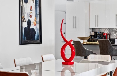 Midtown South Apartment | Stunning 3-Bedroom Luxury Loft in the Heart of Chelsea, Manhattan