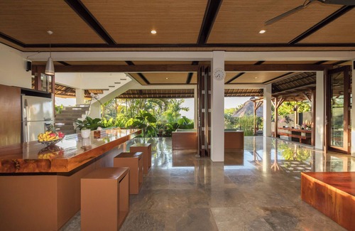 Jimbaran Villa | Stunning, 3-Bedroom Villa in Balangan