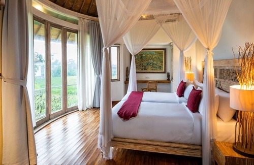 Singakerta Villa | Stunning 3 BR Villa inside the amazing rice field with private pool