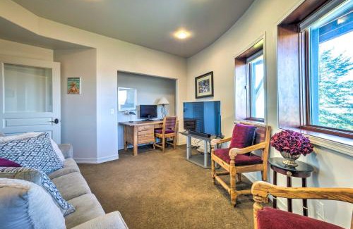 Smith River Apartment | Stunning 360 Ocean Views, Near Redwoods NP!