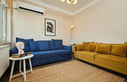 Iskenderpasa Apartment | Stunning 3BR 3Bathroom 3AC near Metro D5