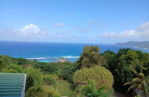 Anse Royale Villa | Stunning 3BR Villa with Exceptional Views - Steps from Beach & Local shops