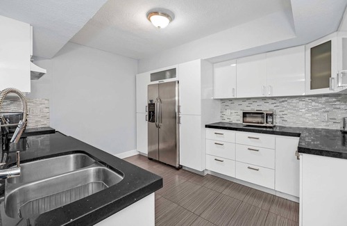 Highland Garden House | Stunning 4/3 House in Hollywood Beach w/pool