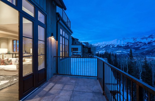 Mountain Village Condo | Stunning 4-Bedroom Private Penthouse Villa With Panoramic Views