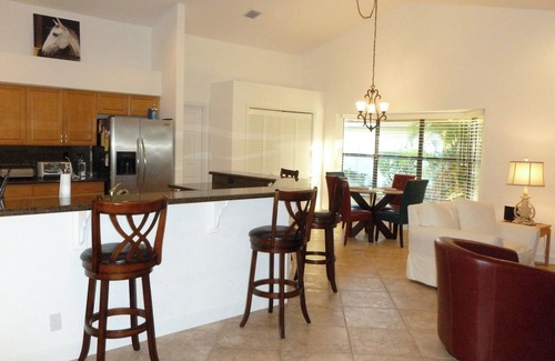 Greenview Shores House | Stunning 4 BR Pool Home Close to Horse Shows and Polo! Weekly rental.