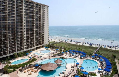 Windy Hill Apartment | Stunning 4BR Oceanfront Escape