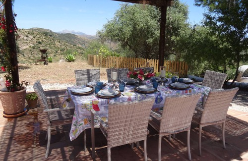 Almogia Villa | Stunning 5 bedroom family villa with spectacular views and heated pool
