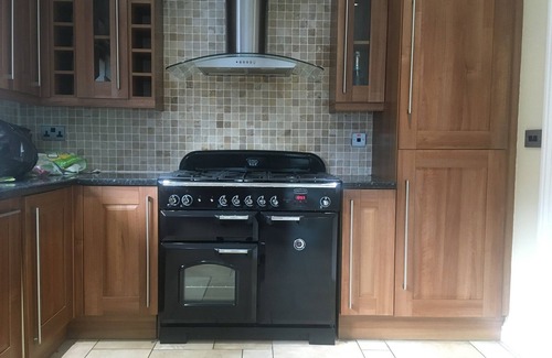 Pontypool House | Stunning 5 bedroom family home with unrivalled views
