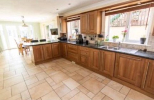 Pontypool House | Stunning 5 bedroom family home with unrivalled views
