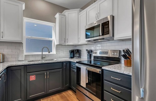 Table Rock House | Stunning 9 Bed Chateau-Style Lakeview Home with Private Hot Tub!