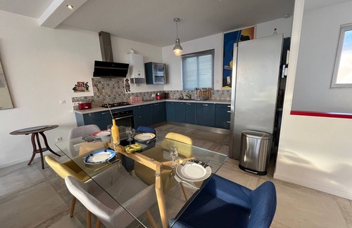 Montpellier Apartment | Stunning air-conditioned duplex, sea view, 2 bedrooms, WIFI in Sète