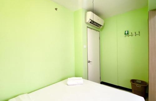 Pluit Apartment | Stunning and Homey 2BR Pool View Green Bay Pluit Apartment By Travelio