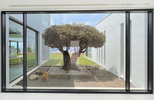 Atlanterra Villa | STUNNING AND LUXURIOUS VILLA IN PLAYA DE LOS ALEMANES | 6 PAX