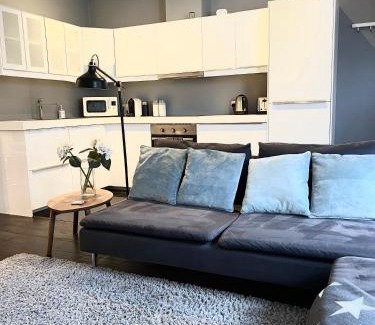 Queen's Park Apartment | Stunning and Peaceful London Flat