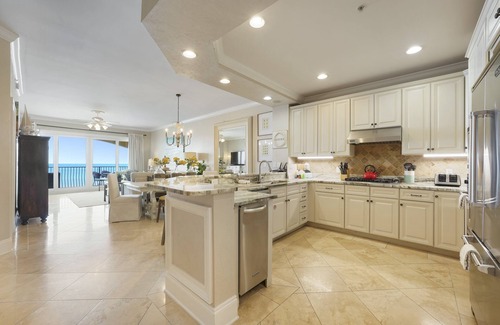 Santa Rosa Beach Condo | Stunning and Spacious 4BR Beachfront Adagio B202