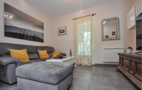 Saint-Jeannet Apartment | Stunning Apartment In Saint-Jeannet