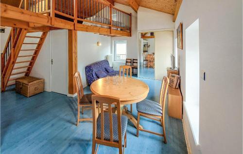 Usson-en-Forez Apartment | Stunning Apartment In Usson-En-Forez