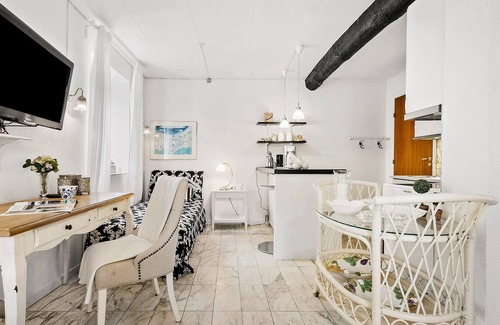 Brovst Apartment | Stunning apartment in Brovst with WiFi
