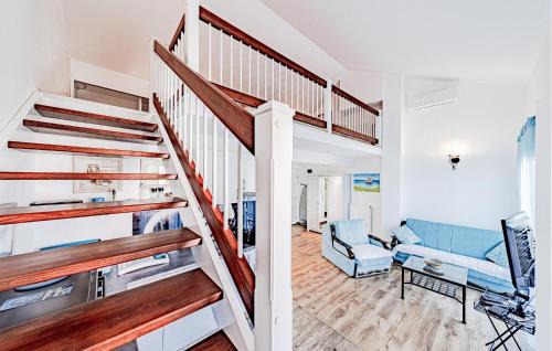 Broce Apartment | Stunning Apartment In Broce With Wifi