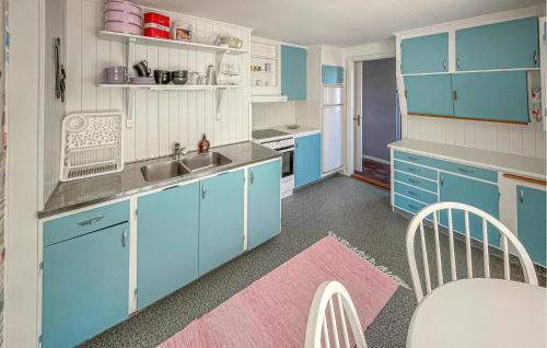 Burseryd Apartment | Stunning Apartment In Burseryd