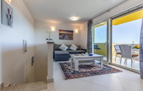 Liznjan Apartment | Stunning Apartment In Liznjan With Wifi