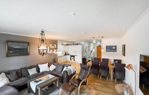 Tyinkrysset Apartment | Stunning Apartment In Tyinkrysset