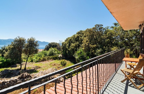 Sucuraj Apartment | Stunning apartment in Sucuraj with WiFi