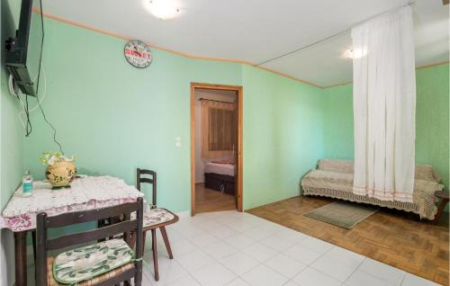 Senj Apartment | Stunning Apartment In Senj With Kitchen