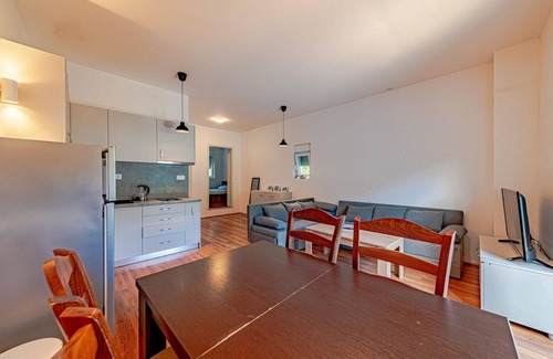 Zuljana Apartment | Stunning apartment in Zuljana