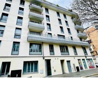 Epinettes Apartment | Stunning apartment with balcony to visit Paris