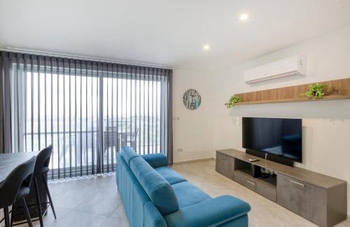 Xaghra Apartment | Stunning Apartment with pool-Hosted by Sweetstay