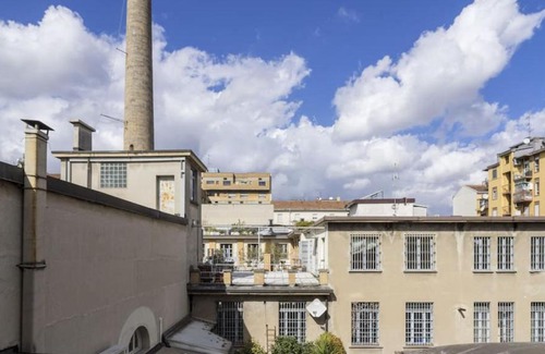 Porta Genova Apartment | Stunning apt in the design district