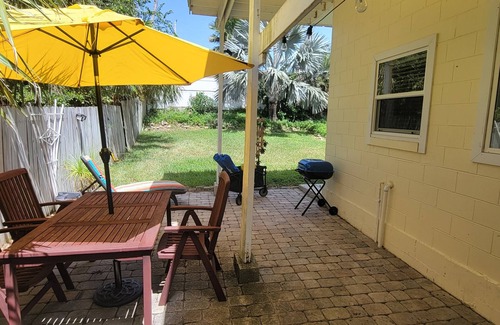 Ormond-by-the-Sea Apartment | Stunning Art Studio at the Beach!