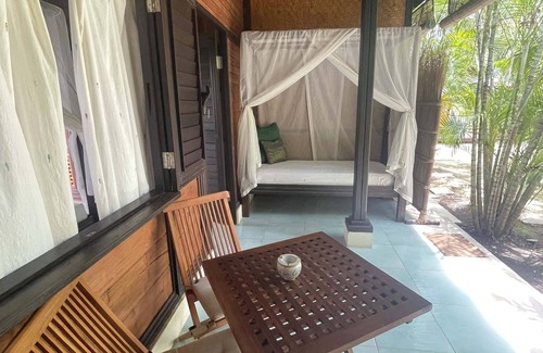English Harbour Apartment | Stunning Bali style studio suite on lush property in English Harbour!
