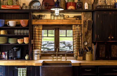 Morrisville House | Stunning Barn & Silo retreat, on 300 private acres, Treehouse, 15 min to Stowe.