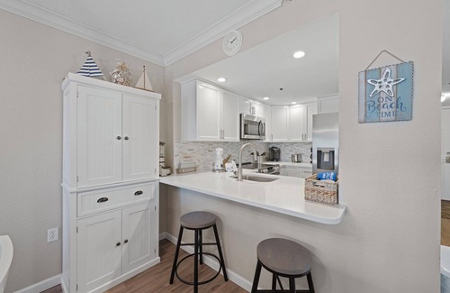 Ono Island Condo | Stunning Beach Front Condo - L@K - MUST SEE