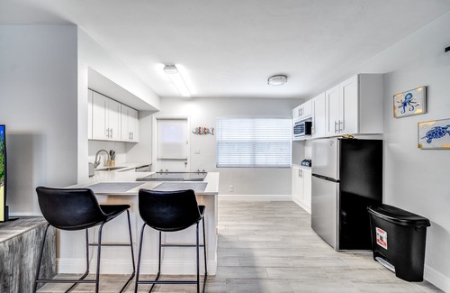 Coral Ridge Apartment | Stunning Beach Unit! Walk To Beach & Shops!