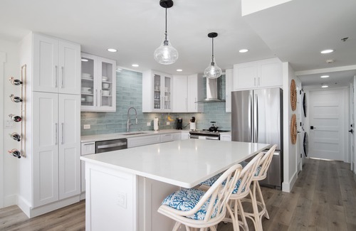 Sandestin Condo | Stunning Beachfront Condo w/GOLF CART! Balcony View, New Pool, Hot Tub, Tram